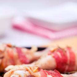 Fuselli di pollo con bacon