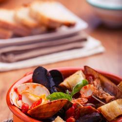 Zuppa di frutti di mare